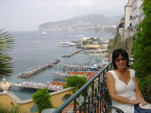 A Beautiful View of Sorrento (& Kelly)