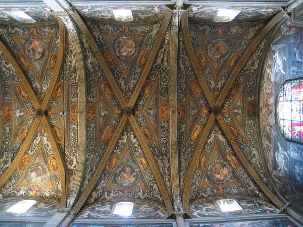  Il Duomo arches in fresco