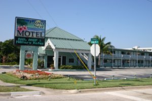 Luna Sea Motel