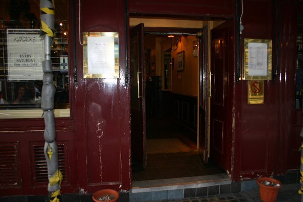 Grosvenor House Pub