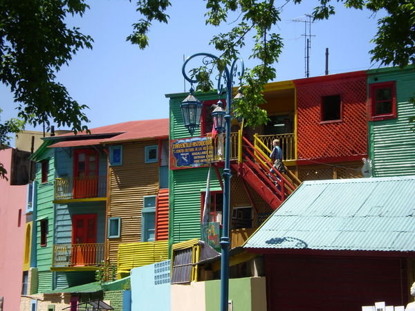 Ba: La Boca, poor area in Ba, w/ these colourful houses