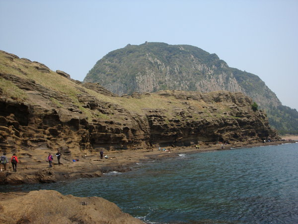 Yongmeori Cliffs