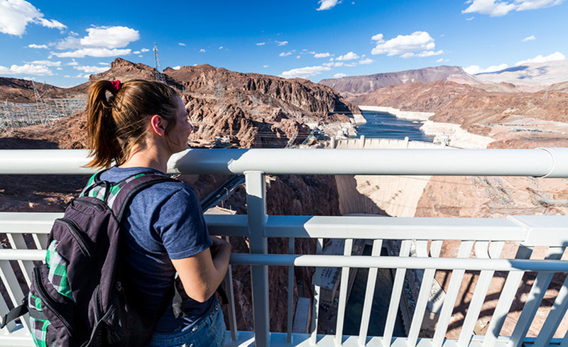 hoover-dam-tour-with-guide