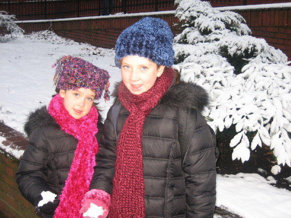 Snow girls