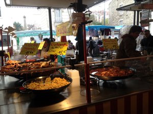 La Varenne markets- paella