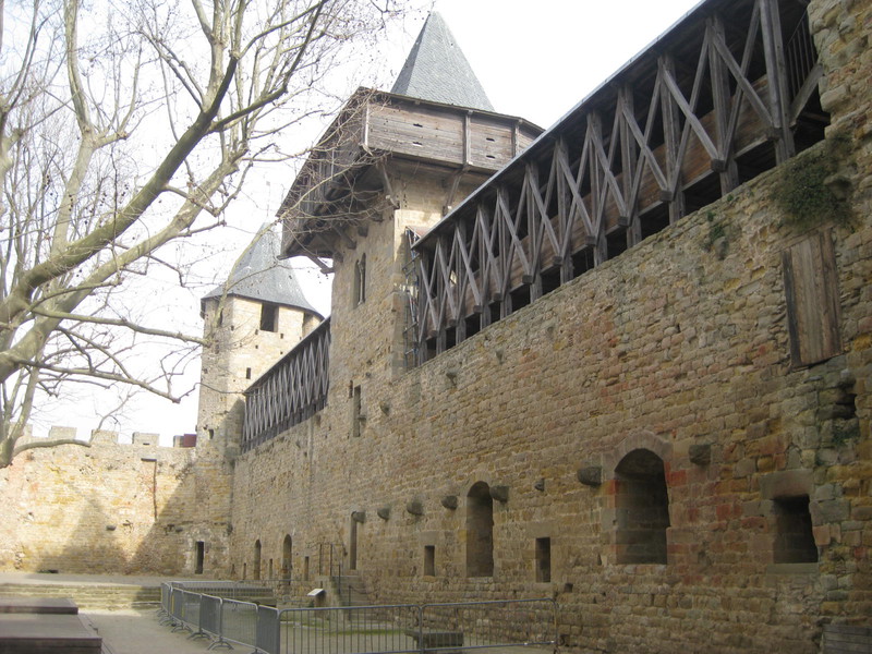Inside the castle itself_ shows the wooden hoardes where the soldiers would fire from (even into the castle courtyard incases where the castle has been stormed)