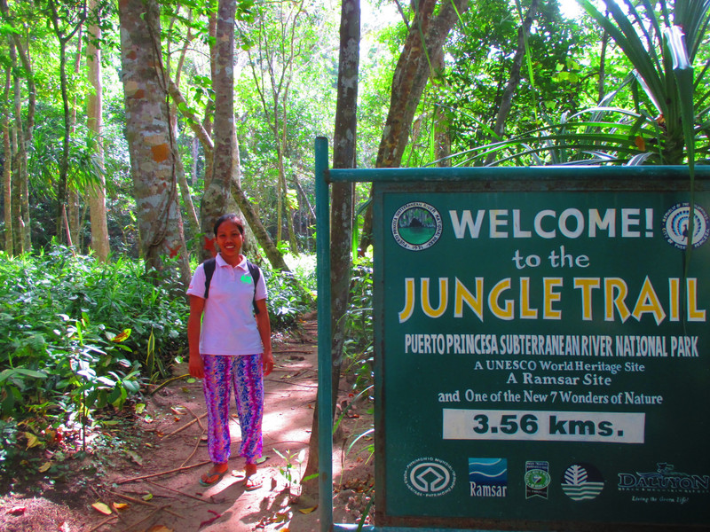 Jungle trail start with guide