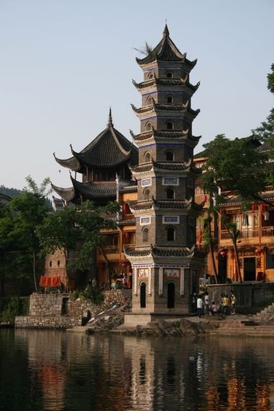 Pagoda, Fenghaung