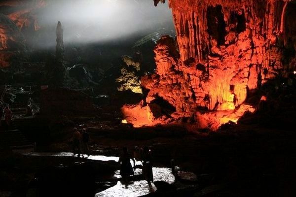 Obligatory Cave, Halong Bay