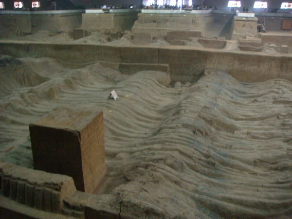 This shows the roof which was built to protect the warriors.
