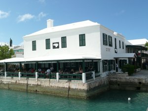 White Horse Pub & Restaurant