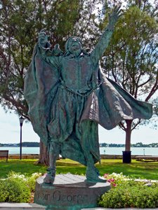 Statue of Sir George Somers