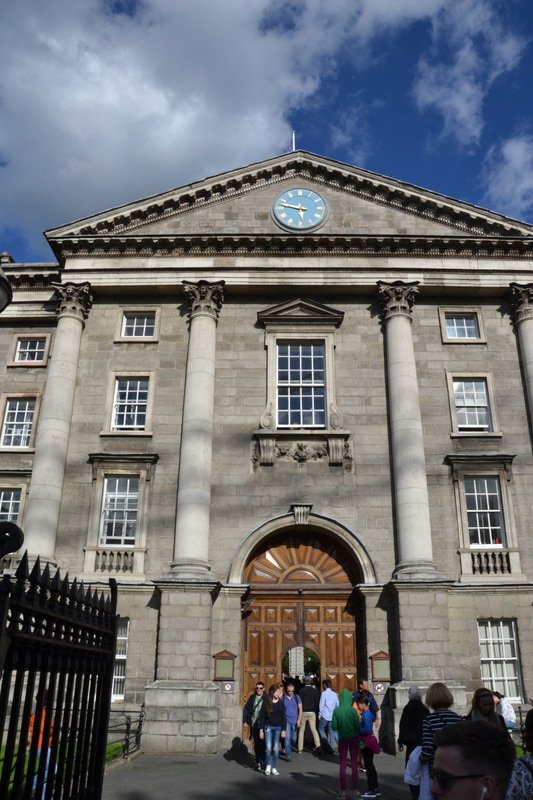 Trinity College Dublin: Front Gate