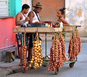 Street Vendors in La Habana
