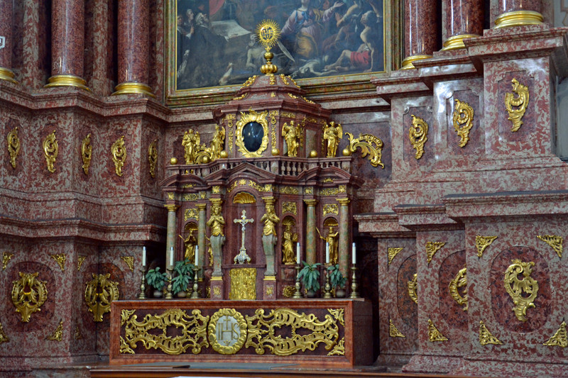 Jesuitenkirche - Detail of the High Altar