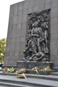 Monument to the Warsaw Ghetto Heroes