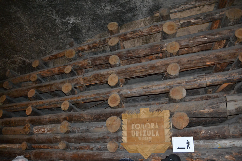 Wooden Support Beams 