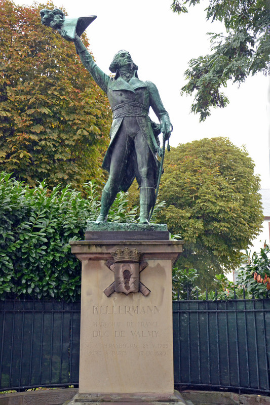 Monument à Kellermann