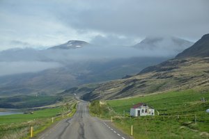 Ascending Vaðlaheiði
