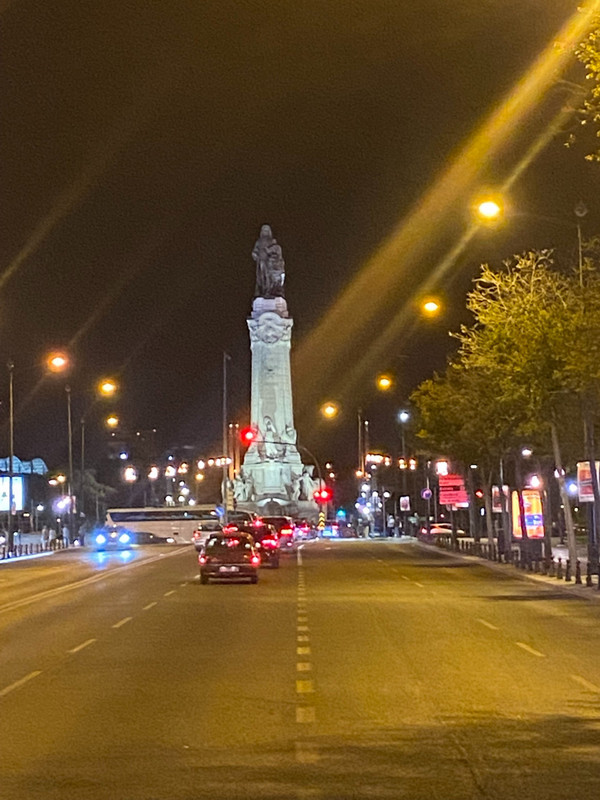 Avenida Liberdade at Night