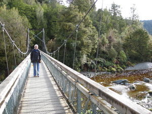 Swing bridge to Lake Matheson