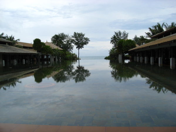 lobby reflecting pool