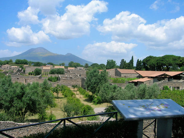 Overlook of the scenic side of Pompeii