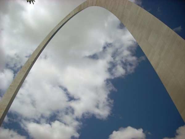 Arch in the infinite sky