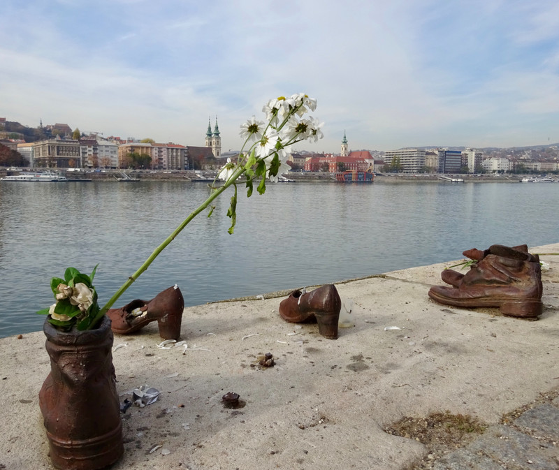 Budapest Shoes Memorial
