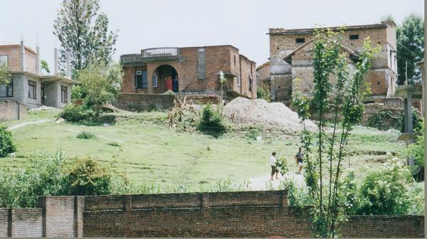 houses 7 miles from downtown Kathmandu