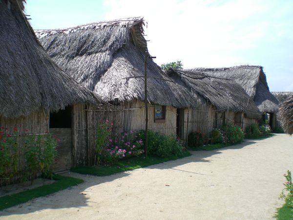 some of the huts on the tiny island