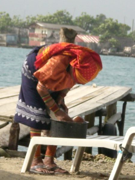 Kuna woman doing daily chores