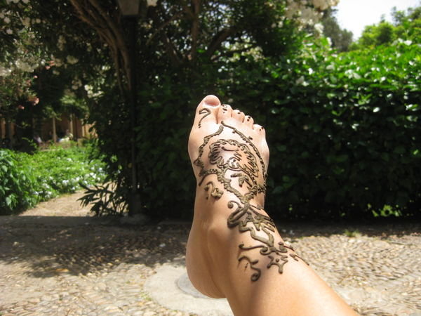 my henna foot