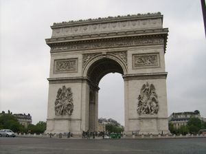 Paris- L'Arc de Triomphe