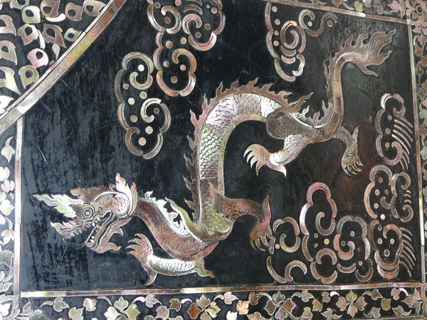 Dragon mosaic