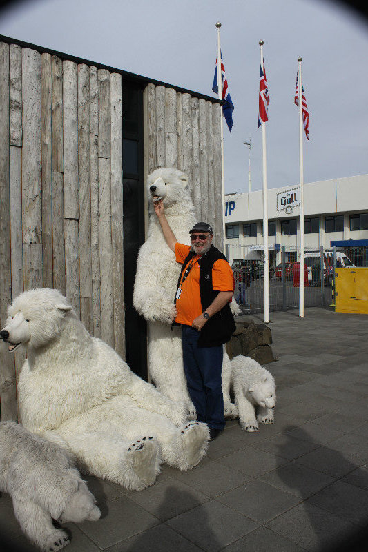Peter and the Polar Bears!