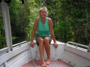 Karin i sin favoritmiljö på floden Rio Negro i Amazonas...