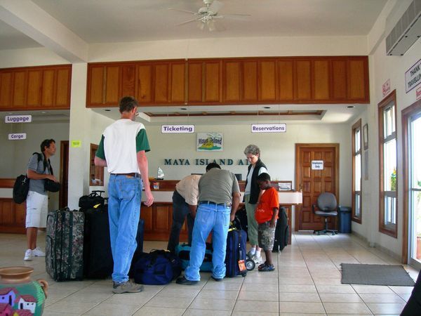 Check-in and out at Dangriga Airport