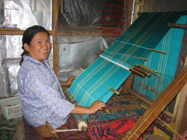 Tshultrim's Sister weaving