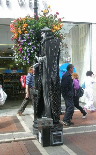 Street Statue