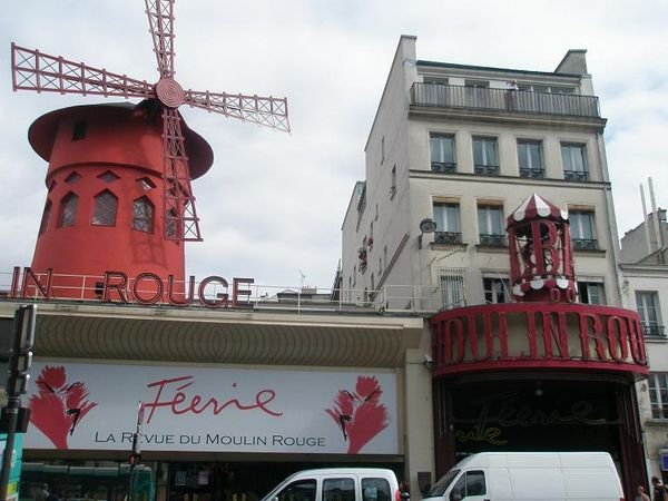 The Moulin Rouge 1