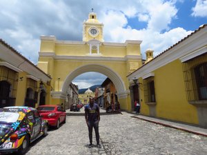 Arco de Santa Catalina, Antigua