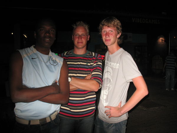 me, Joost and Julian...who came to Amarin for the last 2 weeks