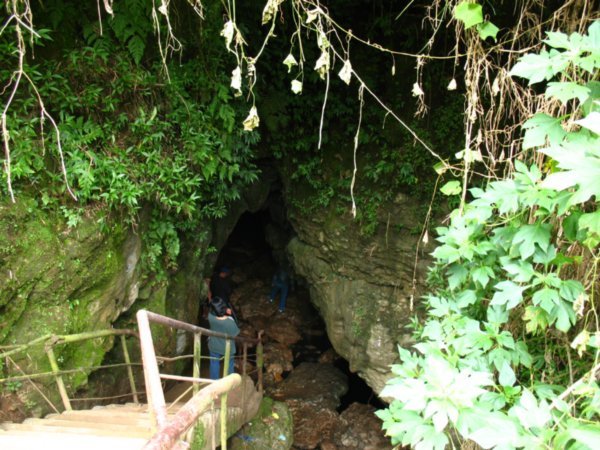 entrance to Crystal Cave in Baguio