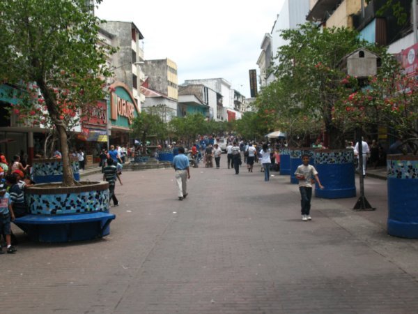 Avenida Central (La Peatonal), Panama City