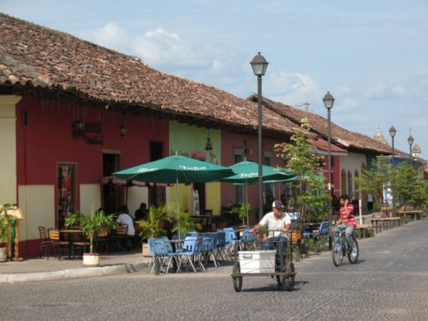 La Calzada street, Granada