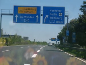 Deutsche autobahn (German expressway/highway)