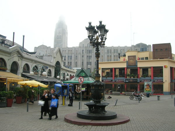 Mercado del puerto, Montevideo