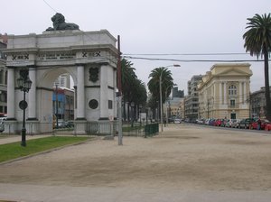 British arch, Valparaíso