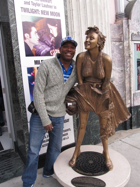 Marilyn Monroe statue in Hollywood